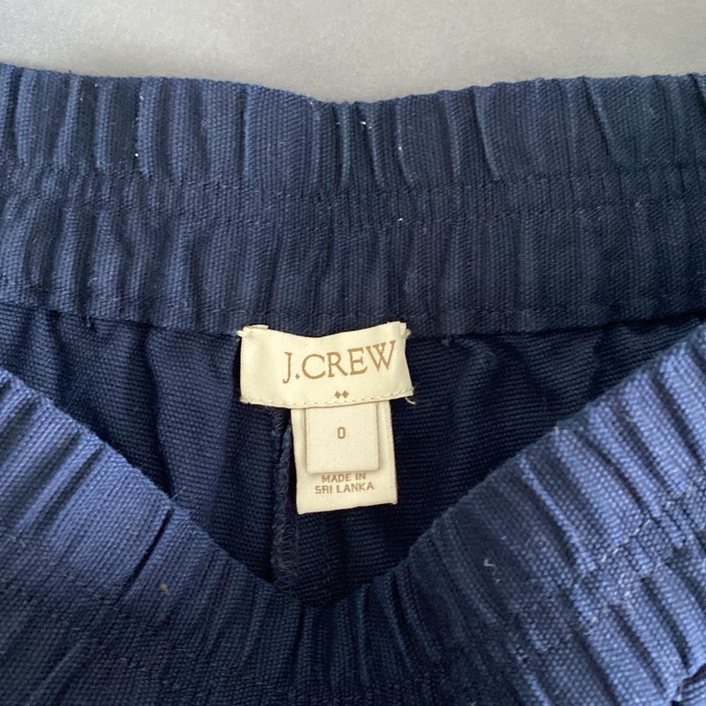 J crew pull up shorts - Picture 3 of 3